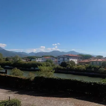 Bella Vista *